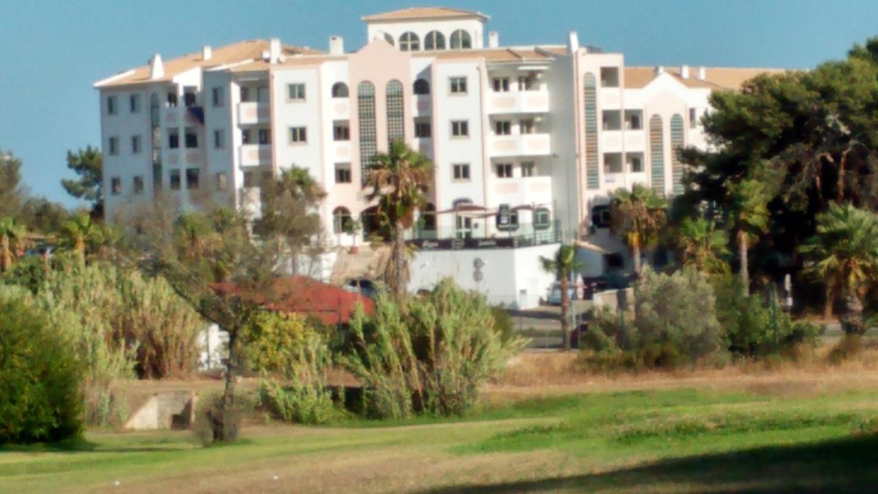 Vau Sea View, T2 Apartment, Close To Beach,Ideal For Families Portimão Exteriör bild